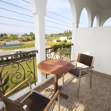 Aparthotel Zephyros *