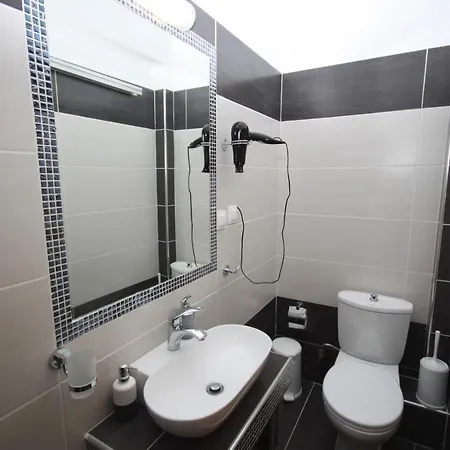Aparthotel Zephyros *