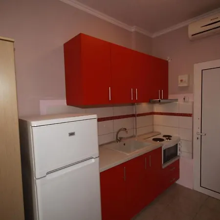 Zephyros Aparthotel Ormos Panagias